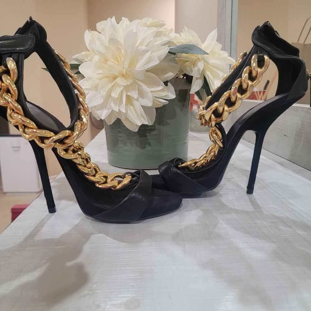 Giuseppe Zanotti heels